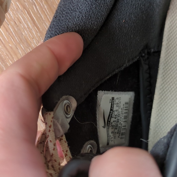 Nike Roshe Run Sneakerboot QS Quilted Men’s Size 11.5 Black - Picture 7 of 14